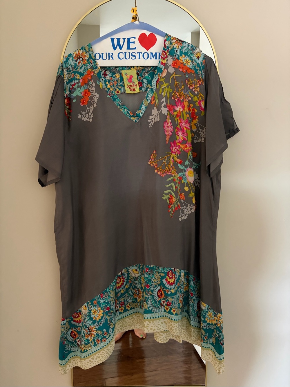 Johnny Was Floral-Trim Gray V-Neck Women's Top/Tunic. 100% silk